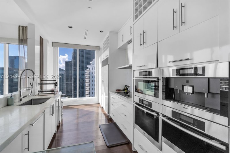 Condo for sale at Asia on Brickell 2904