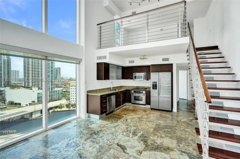 Aluguel de apartamento no Brickell on the River South 1016