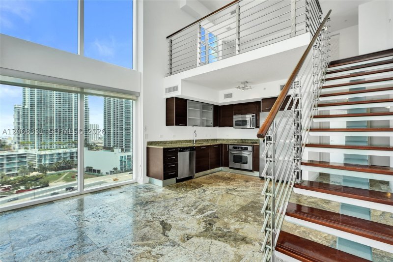 Brickell on the River South Apt #1016