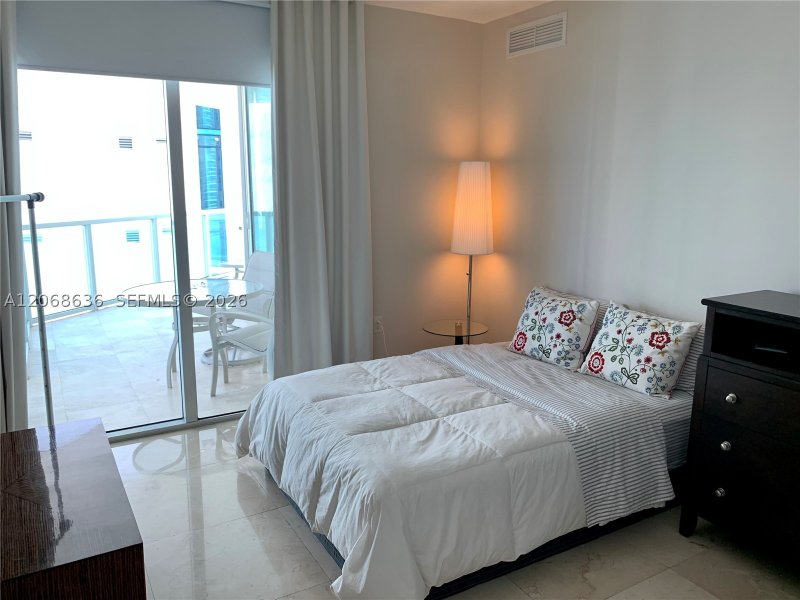 Alquiler de apartamento en St Tropez 1-906