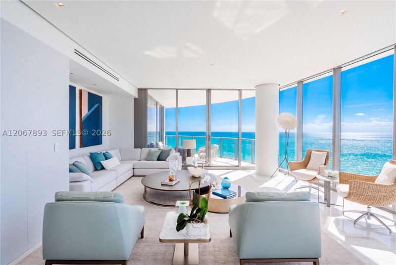 Comprar apartamento no Ritz Carlton Residences Sunny Isles 3005