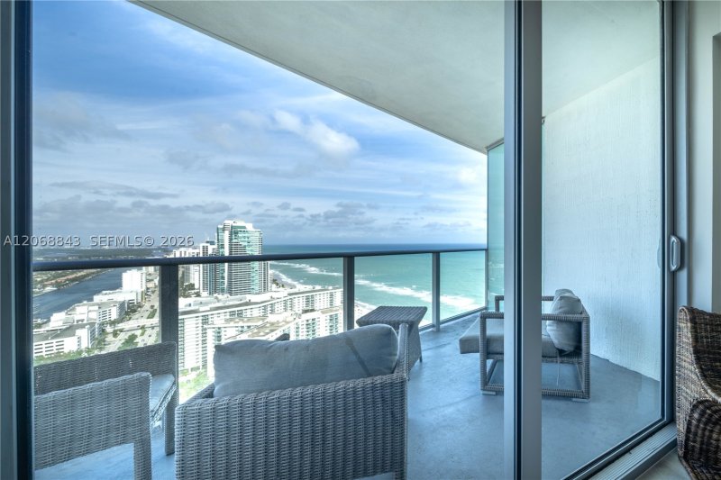 Comprar apartamento no Hyde Beach Resort Hollywood 3112