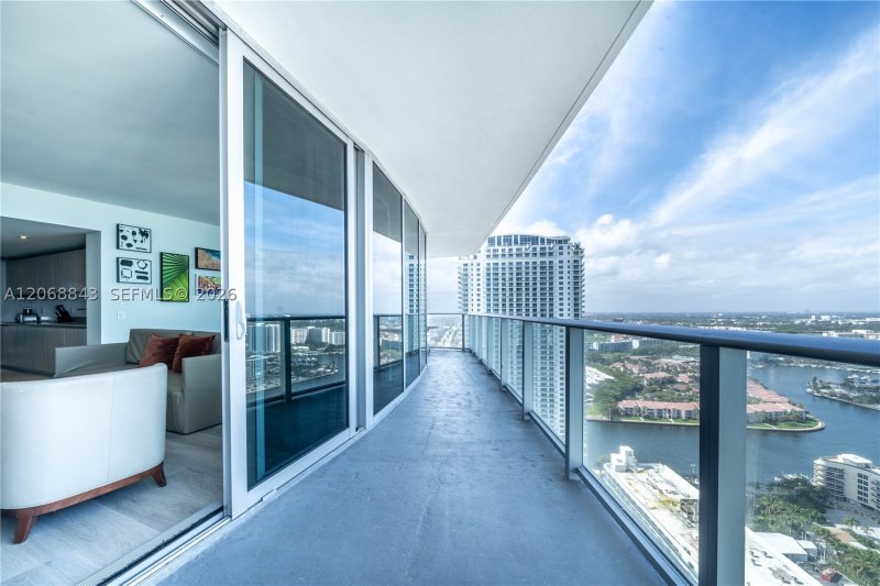 Comprar apartamento no Hyde Beach Resort Hollywood 3112