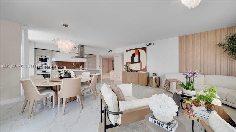 Alquiler de apartamento en Parque Towers at St. Tropez 5-1107