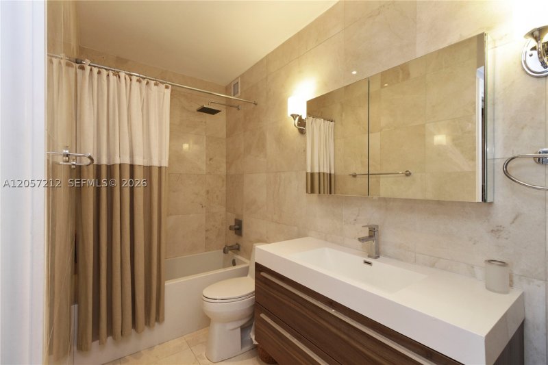 Condo for sale at Brickell Townhouse 7P