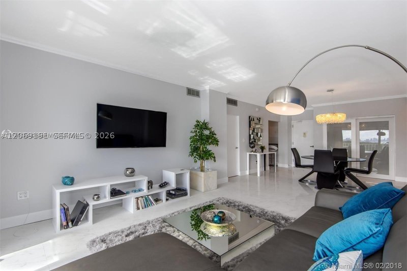 Aluguel de apartamento no Arlen House 1102