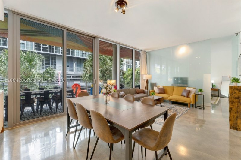 Property photo # 6
