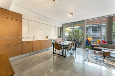 250 Wynwood Apt #2B