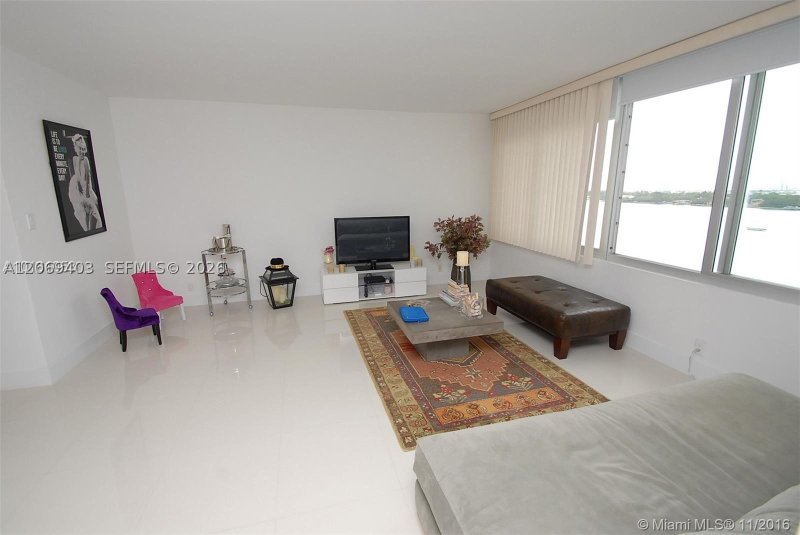 Condo for sale at Mirador North Tower 1101