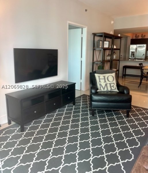 Aluguel de apartamento no The Plaza Tower I 2104