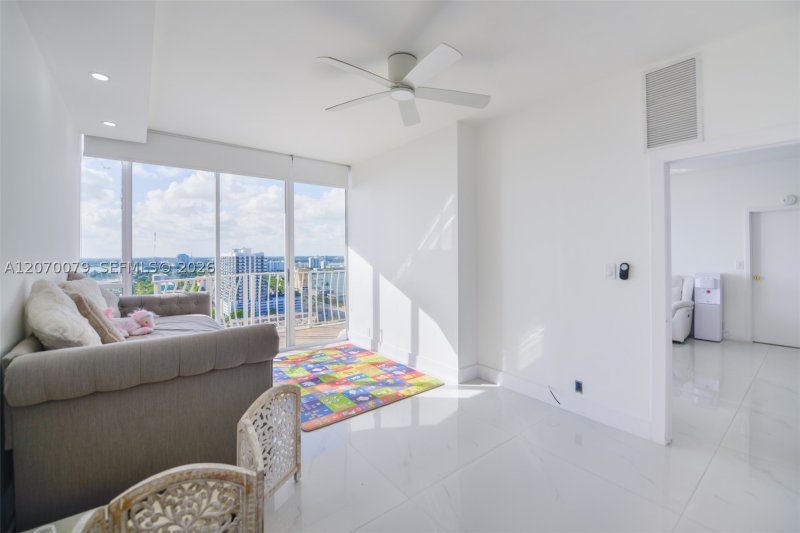 Condo for sale at Grandview Palace PH103
