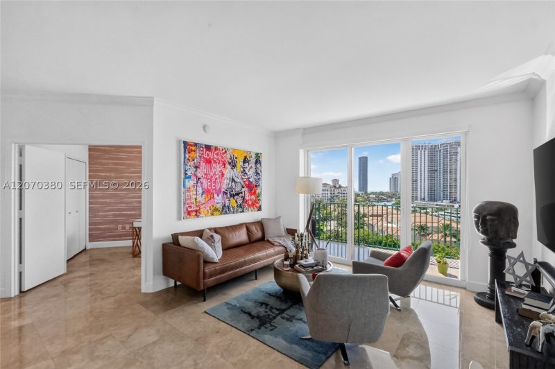 Turnberry Village South Apt #805