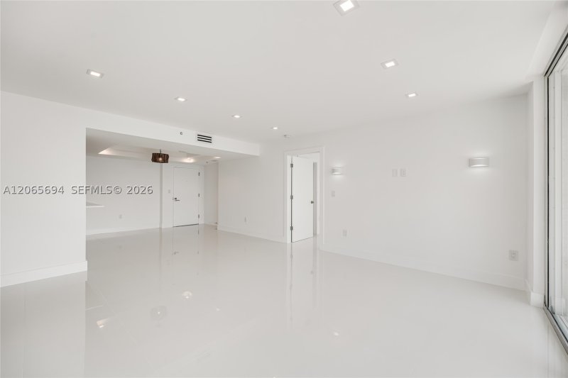 Alquiler de apartamento en Floridian 3008