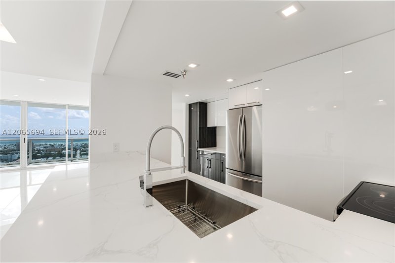 Alquiler de apartamento en Floridian 3008