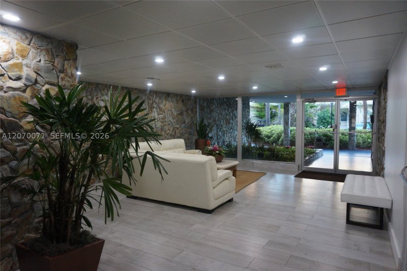 Property photo # 2