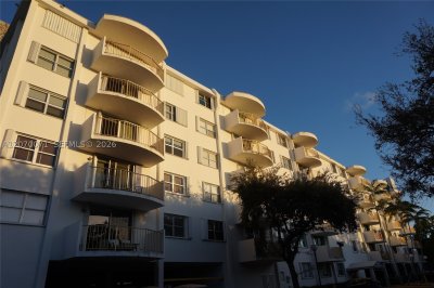 Property photo # 0