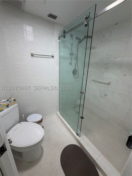 Comprar apartamento no Mystic Pointe 400 405