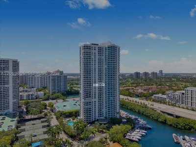Mystic Pointe 400 Apt #2107