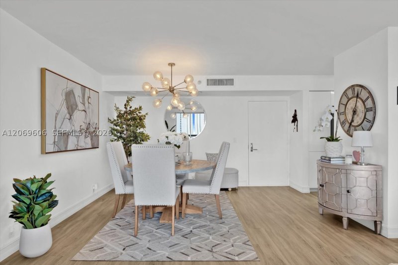 Comprar apartamento no Mystic Pointe 400 2107