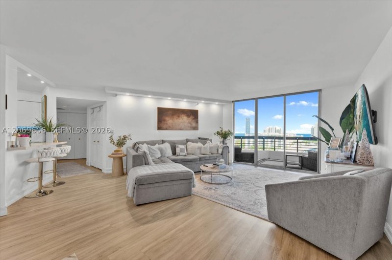 Comprar apartamento no Mystic Pointe 400 2107