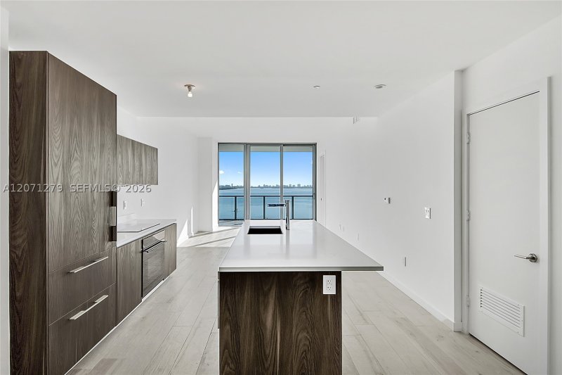 Condo for sale at Gran Paraiso 904