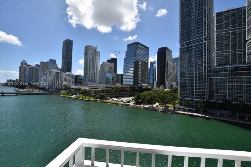 Courts Brickell Key Apt #701