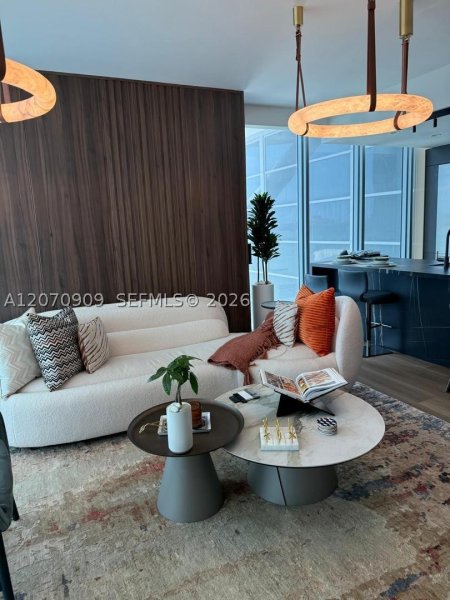 Comprar apartamento no Marina Blue 1509
