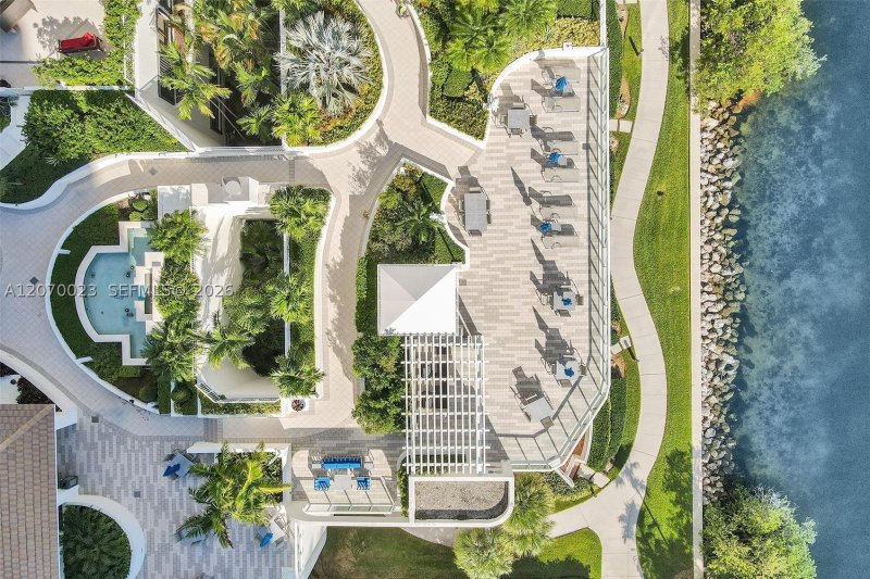 Comprar apartamento en 3000 Williams Island 1106