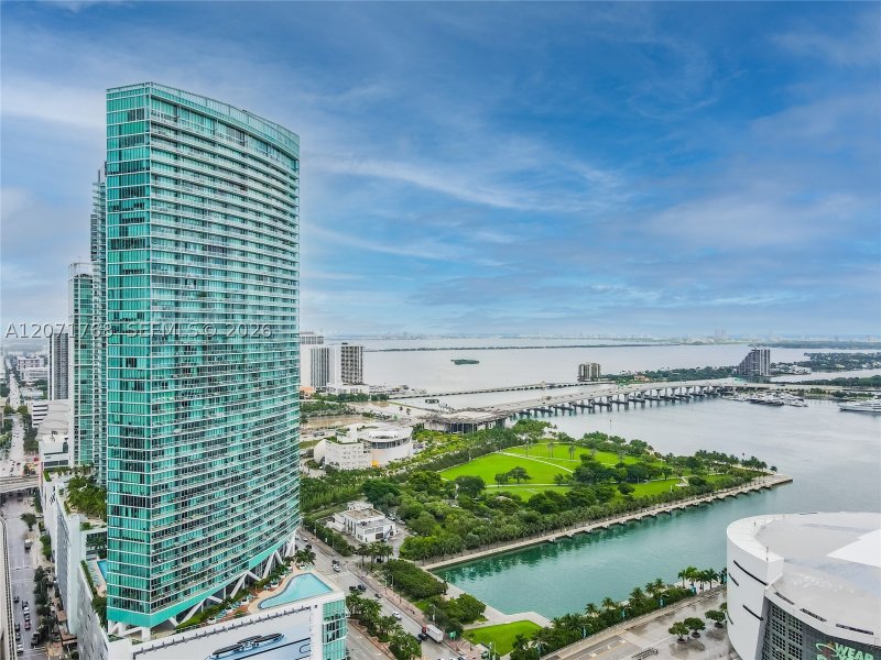 Marina Blue Apt #1601