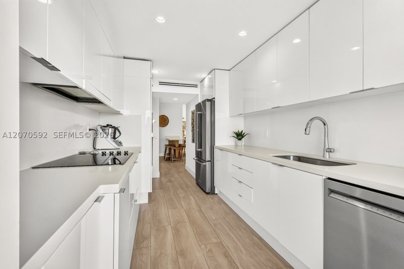 Comprar apartamento no Ambassador 801