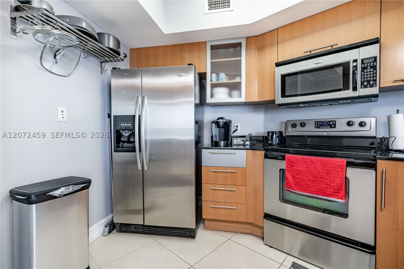 Alquiler de apartamento en Opera Tower 2301