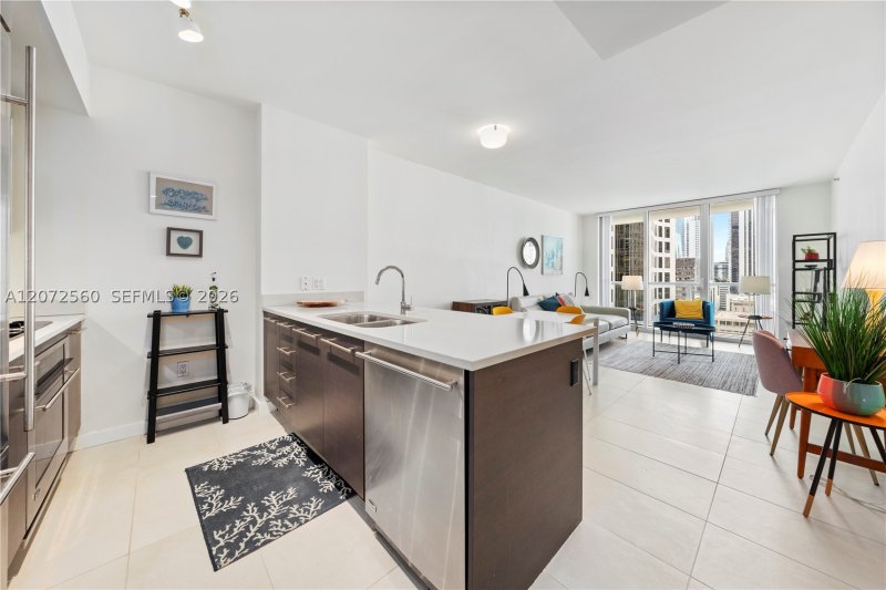 Apartment for rent at 500 Brickell West Tower 1708