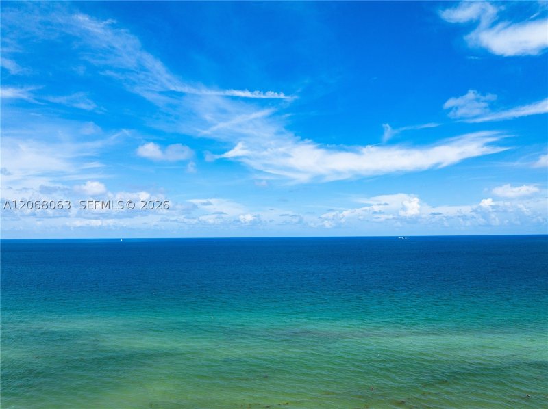 Condo for sale at Mansions at Acqualina 1201