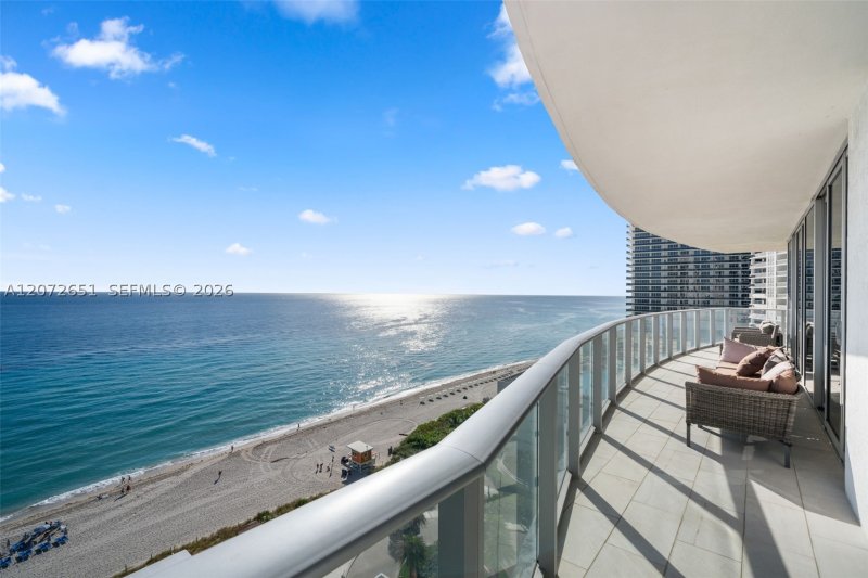 Hyde Beach Resort Hollywood Apt #1001