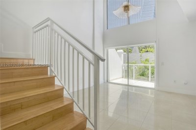 Property photo # 6