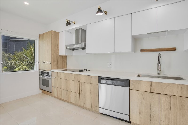 Property photo # 4