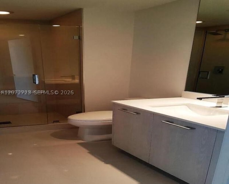 Alquiler de apartamento en Brickell Heights East 2102