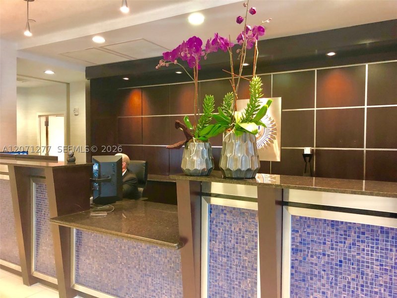Condo for sale at 1800 Club 814