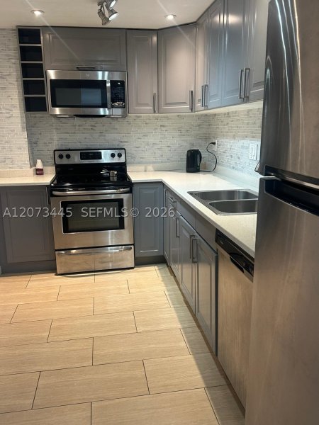 Property photo # 4