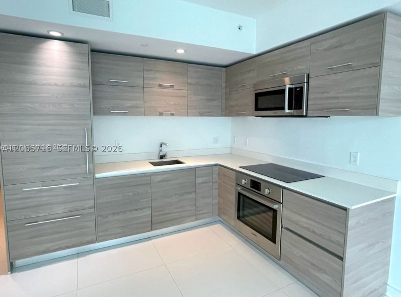 Comprar apartamento en Dua Miami - SLS Brickell Condo 1008