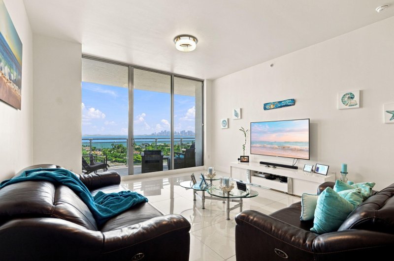 Condo for sale at The Lexi 1008