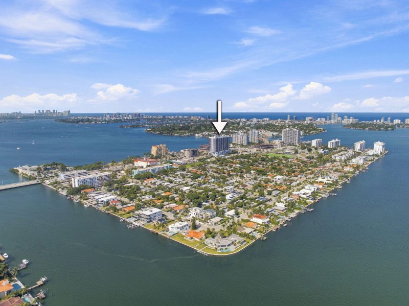 Condo for sale at The Lexi 1008