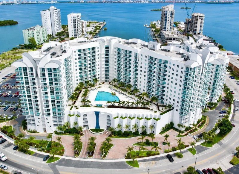 Alquiler de apartamento en 360 Condominium East 904