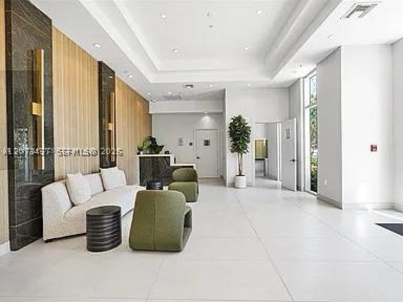 Alquiler de apartamento en 360 Condominium East 904