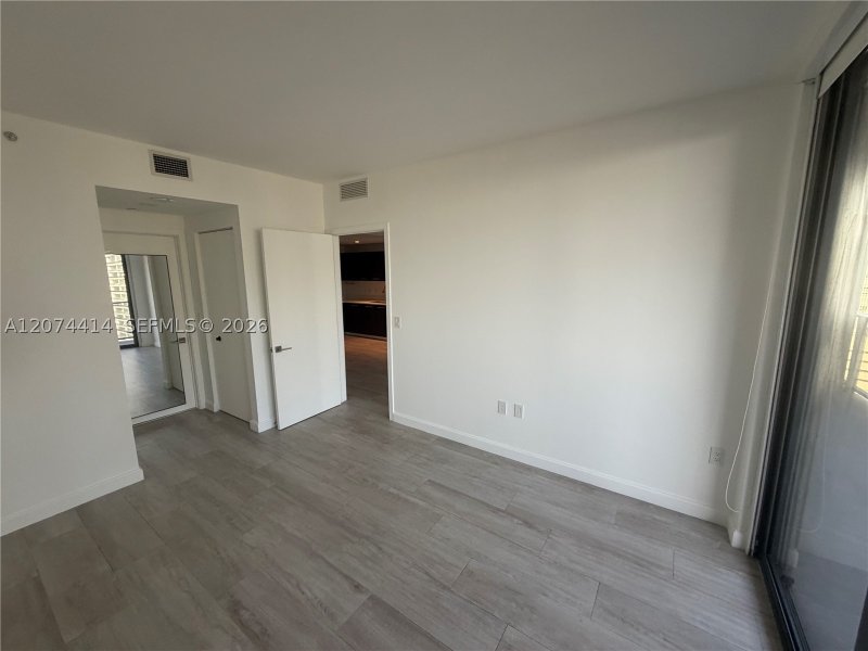 Alquiler de apartamento en Brickell Heights East 2504