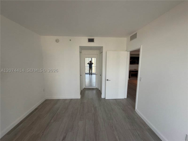 Alquiler de apartamento en Brickell Heights East 2504