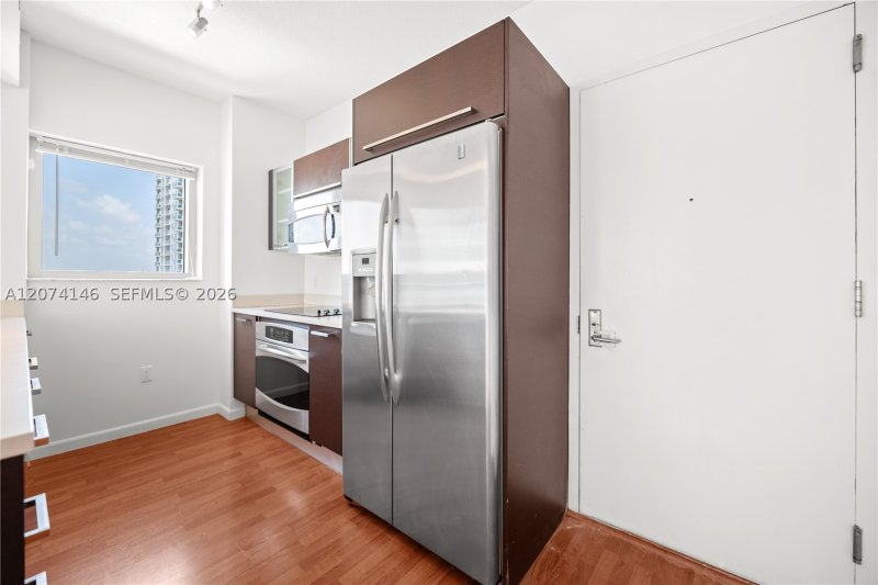Condo for sale at Gallery Art Condo 1401