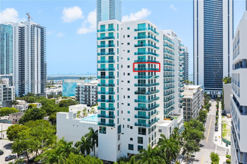 Condo for sale at Gallery Art Condo 1401