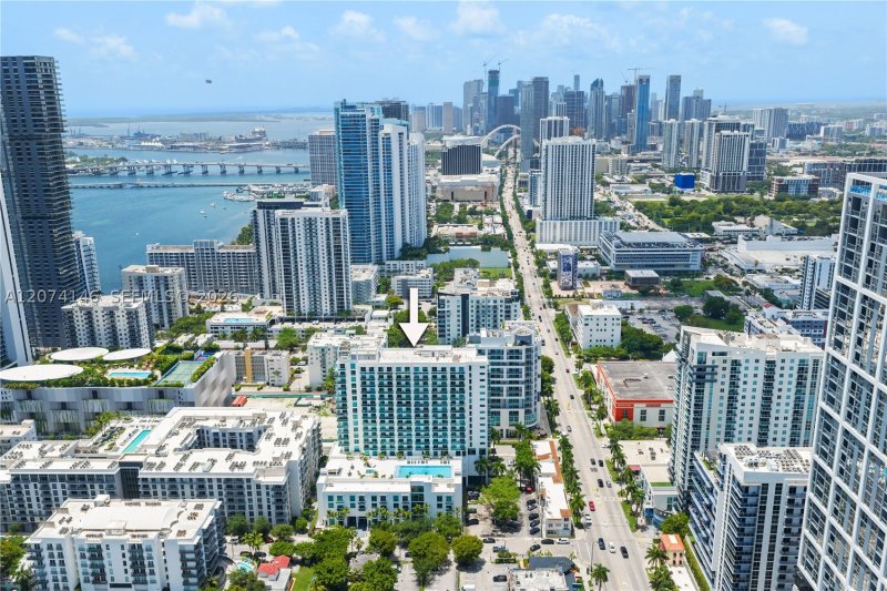 Condo for sale at Gallery Art Condo 1401