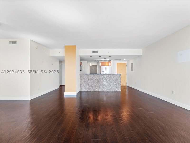 Aluguel de apartamento no Vizcayne Everglades On The Bay 1803